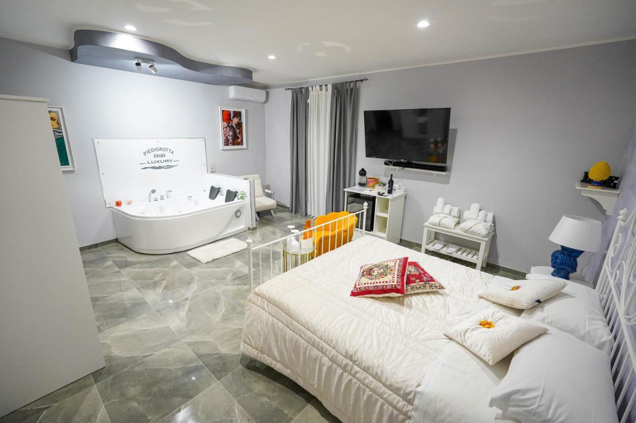Piedigrotta Magique Luxury Bed & Breakfast Pizzo  Luaran gambar